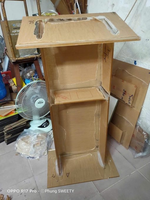 Bục phát biểu mica