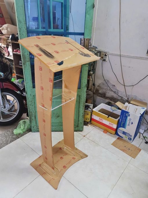 Bục phát biểu mica